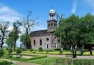 De voormalige Hervormde kerk.