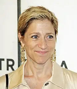Carmela Soprano(Edie Falco)