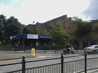 Station Edmonton Green