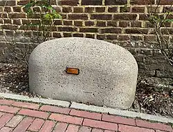 Een jumboblok met een reflector.