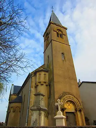 Kerk van Saint-Nicolas / Sankt Nikolaus in  Chesny / Kessenach