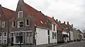 Huis met klokgevel parterre met twee zolderverdiepingen