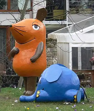 Beelden van de muis en het olifantje