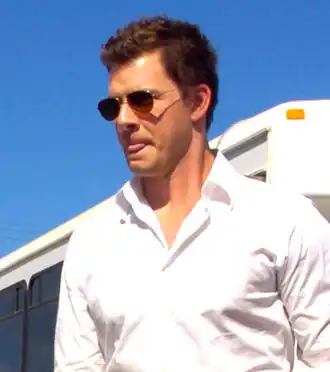 Eric Mabius tijdens een bezoek aan Guantánamo Bay (2008)