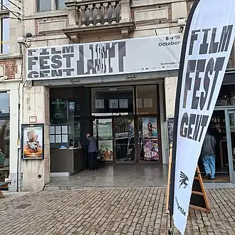 Hoofdingang bioscoop tijdens FFG2025