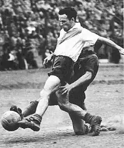 Loustau spelend voor River Plate