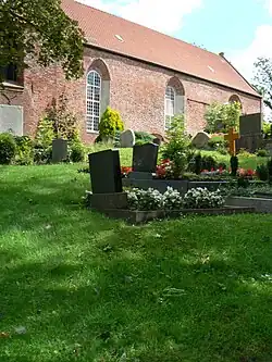 Pfarrkirche St. Florian op de terp