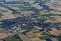 Luchtfoto in Z.W. richting, op de voorgrond  Sehnde, daarachter Bolzum en Wehmingen