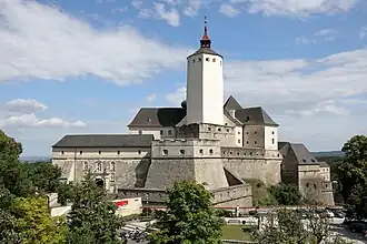 Westzijde van Kasteel Forchtenstein /  Fraknó vára
