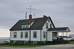 De in 1946 gebouwde Louie A. Hall