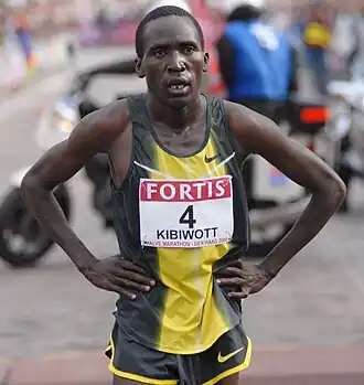 Francis Kibiwott Larabal in 2008 tijdens de CPC-loop