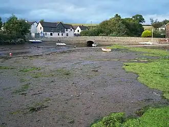 Frogmore Creek met het dorp Frogmore op de achtergrond