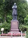 Standbeeld van Friedrich von Esmarch te Tönning, gemaakt door Adolf Brütt uit Husum