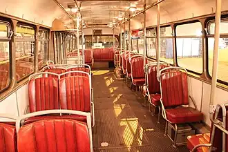 Interieur van Kromhout TBZ100/Verheul stadsbus 281 uit 1957, GVB (Amsterdam)