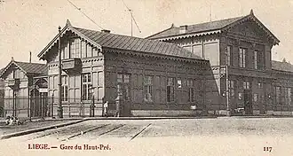 Het vroegere stationsgebouw