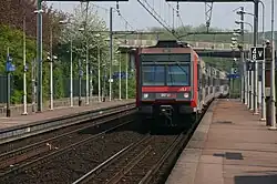 RER trein in het station van Orangis - Bois de l'Épine.