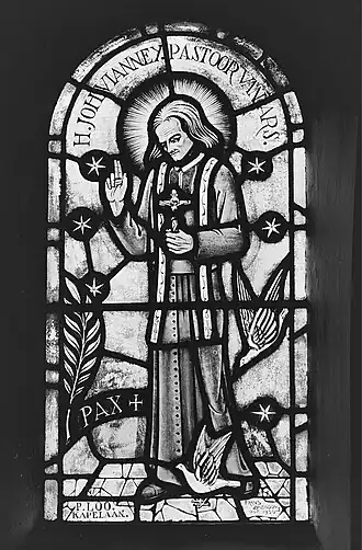 glas-in-loodraam met Pastoor van Ars, Simpelveld (1936)