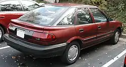 Geo Prizm hatchback (1988–1991)