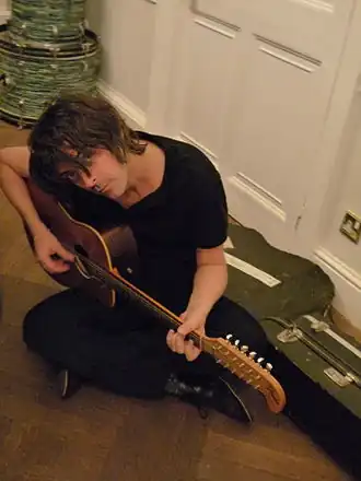 George Vjestica repeteert