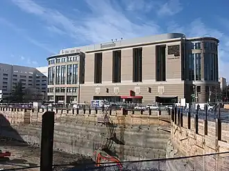 Universiteitsgebouw in Foggy Bottom.