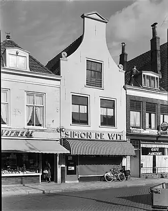 Winkel van Simon de Wit op de Botermarkt in Haarlem in 1961