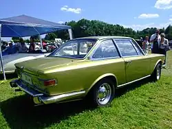 Glas 3000 V8, achteraanzicht