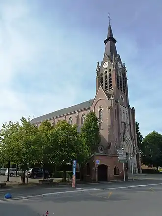 De Sint-Pieterskerk in Godewaarsvelde