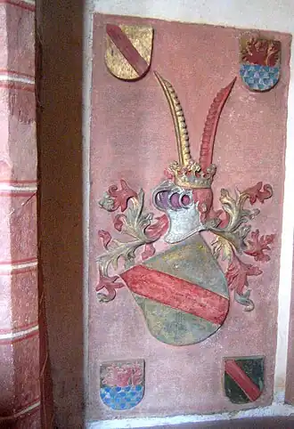 Grafplaat van markgraaf Otto I van Sausenberg met zijn wapenschild in de kerk van Sitzenkirch.