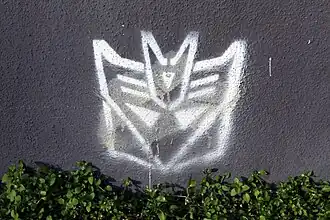 Graffiti Decepticons-logo.