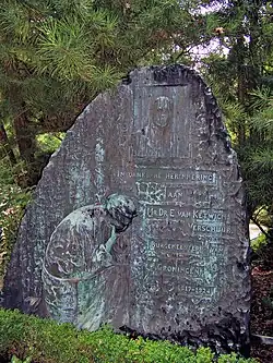 grafmonument Van Ketwich Verschuur (1925)