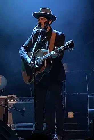 Isakov treedt op in 2019