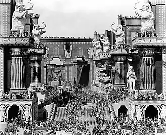 D.W. Griffith's Intolerance beschrijft het oude Babylon.