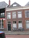 Woonhuis met kroonlijst