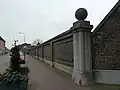Huis Gronsveld: tuinmuur