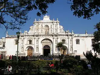 Voormalige kathedraal in Antigua Guatemala. De stad Antigua Guatemala is opgenomen op de Werelderfgoedlijst van UNESCO.