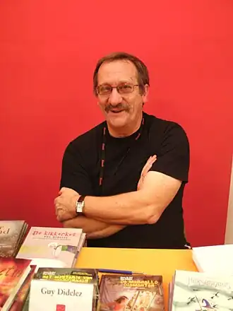 Guy Didelez op de boekenbeurs te Antwerpen(Foto: PieterDP)