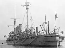 HMS Defense dateerde uit 1907 en was slechter gepantserd en bewapend dan de moderne kruisers in de Eerste Wereldoorlog.