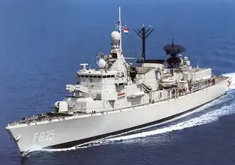 Nederlands fregat Hr.Ms. Jan van Brakel.