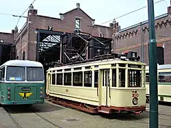 Motorwagen 810, met een tweeassig onderstel, uit de serie 801-820, bouwjaar 1927.