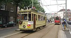 Motorwagen 77 (serie 21-101) teruggebracht in de uitvoering van de jaren dertig als eenmanwagen.