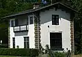 De Haere, Rentmeesterswoning, Chalet-achtig huis