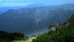 Rotsformatie "Hajdučka vrata" op Čvrsnica