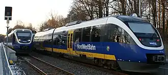 Twee Talent treinen die elkaar kruisen in station Wellendorf (2009)