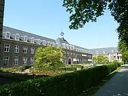 Vroedvrouwenschool