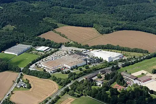 Luchtfoto van de Grohe-fabriek in Hemer (2015)