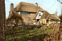 Villa "De herrezen jager"