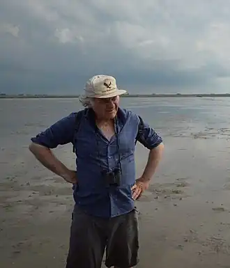 Henny van der Windt in 2021 tijdens een excursie in het  Nederlandse waddengebied