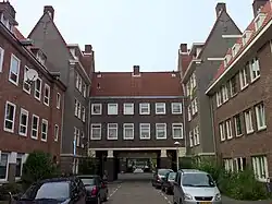 Het ontwerp van de woningen, waaronder deze in de Herculesstraat werd door Gulden en Geldmaker gekocht van Gratama