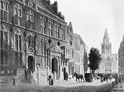 Het stadhuis (links) na de Cuypersrestauratie, ca. 1890