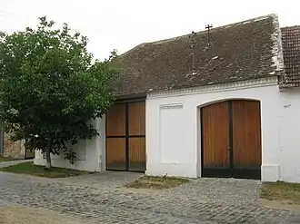 Monumentaal pand in Großriedenthal